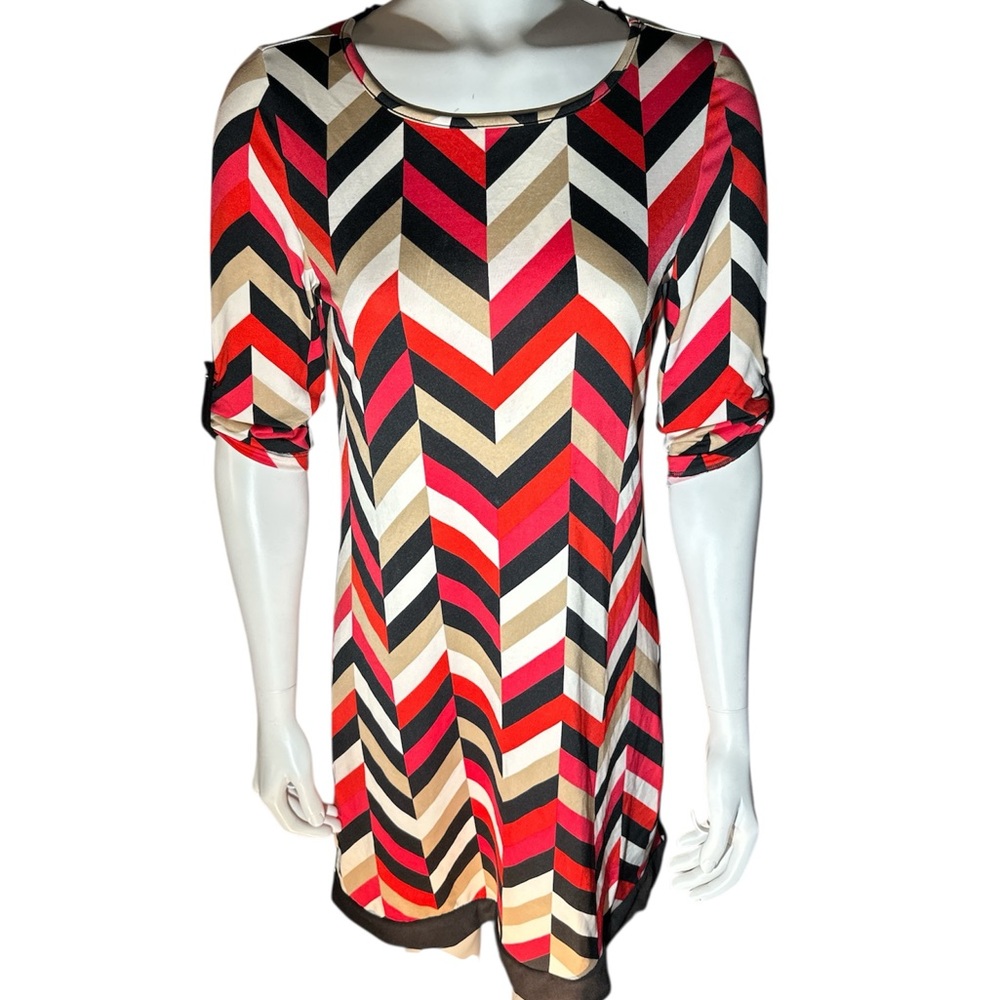 imPRESS Vibrant Chevron Dress